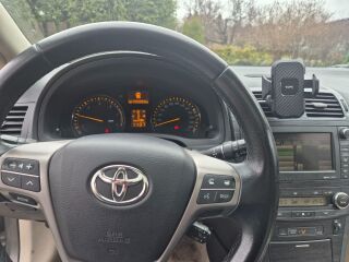 Toyota Avensis 2.2 130kW