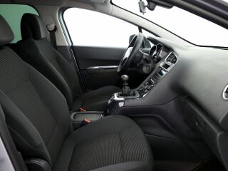 Peugeot 5008 Elegance Facelift 1.6 HDi 84кВ