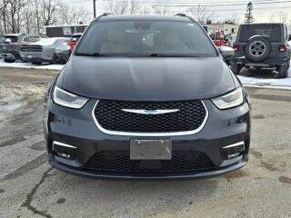 Chrysler Pacifica Pinnacle 3.6 V6 Pentastar 162kW
