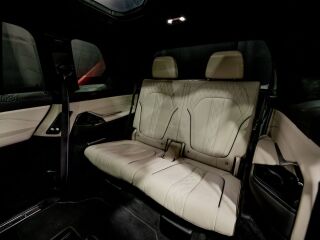 BMW X7 x-Drive40i Shadowline M-Sportpakett 3.0 280kW