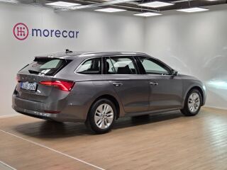 Skoda Octavia Combi Ambition 2.0 85кВ