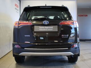 Toyota RAV4 Luxury 2.5 114kW