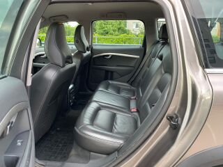 Volvo XC70 Momentum 2.4 TDI 151kW