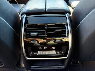 BMW X5 M50d 3.0 294кВ