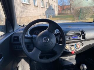 Nissan Micra 1.0 48kW