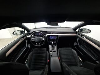 Volkswagen Passat Executive IQ LIGHT Maatriks 2.0 TDI 110kW