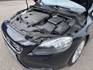 Volvo V40 City Safety 1.6 D2 84кВ