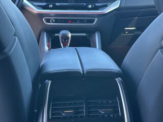 BMW XM 4.4 V9 360кВ