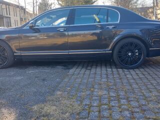 Bentley Continental Flying Spur Speed 6.0 V12 449кВ