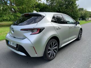 Toyota Corolla HB Active Plus e-CVT 1.8 VVT-i Hybrid Electric Vehicle 37kW+ 72kW