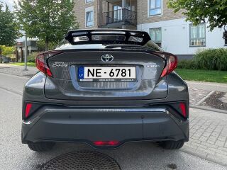 Toyota C-HR Style Plus 1.8 72kW