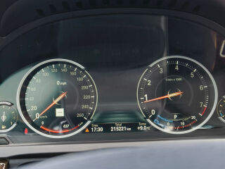 BMW 750 M-Sport 4.4 V8 330kW
