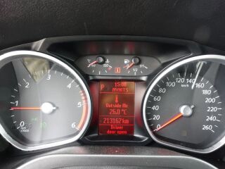 Ford Galaxy Titanium EU5 2.0 R4 TDCi 120kW