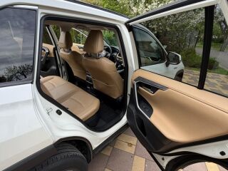 Toyota RAV4 2.5 131kW