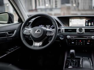 Lexus GS 300h 2.5 133kW