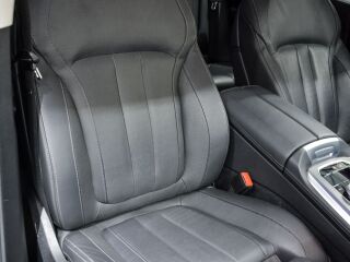 BMW X5 3.0 V6 NOVC-HEV 210kW