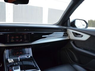 Audi Q8 S-Line 3.0 210kW
