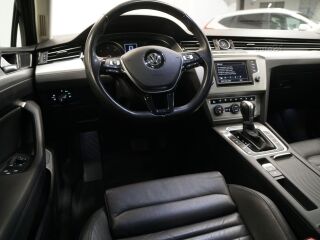 Volkswagen Passat Variant Highline 2.0 110kW