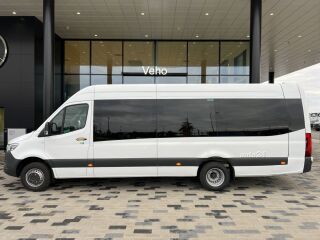 Mercedes-Benz Sprinter 519CDI 22+1+1 2.0 R4 140kW