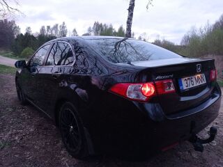 Honda Accord Elegance 2.2 R4 i-DTEC 110кВ