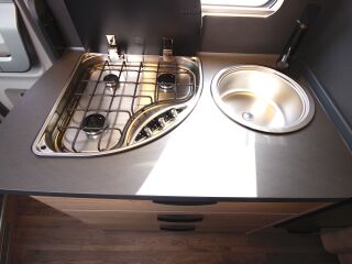 Knaus LiVE TI 650 MEG Platinum Selection 2.2 103kW