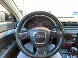 Audi A4 2.7 132kW