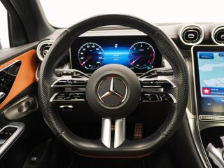 Mercedes-Benz GLC 220 4Matic AMG-line Night pakett 2.0 145kW