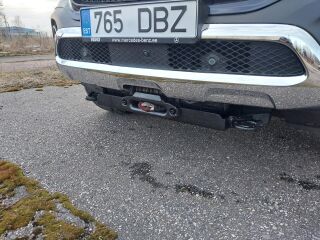 Mercedes-Benz X 350 3.0 190кВ