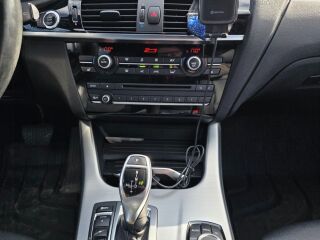 BMW X3 M-packet 3.0 R6 190kW