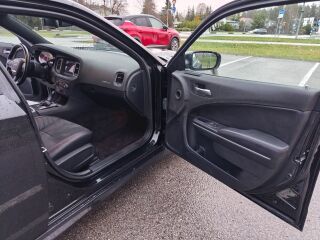 Dodge Charger 5.7 V8 AWD 276kW