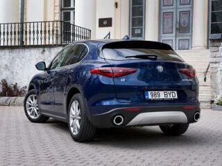 Alfa Romeo Stelvio 2.0 206kW