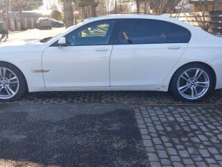 BMW 740 LI M-Pakett 3.0 R 6 235kW