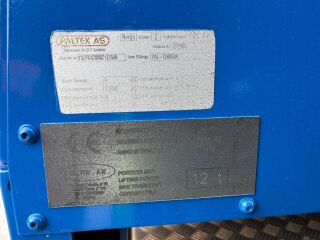 Scania P370 6x2 272kW