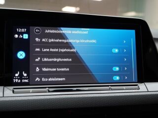 Volkswagen Golf GTI 2.0 180kW