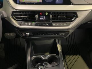 BMW 118 I 1.5 100кВ