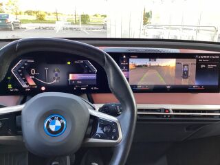 BMW iX xDrive 40 102kW