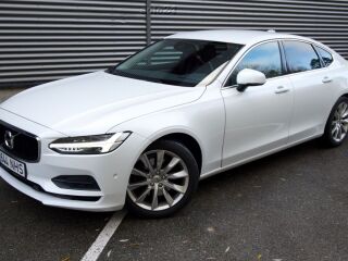 Volvo S90 Momentum D4 2.0 R4 TDI CR 140kW