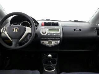 Honda Jazz Elegance Facelift 1.3 61kW