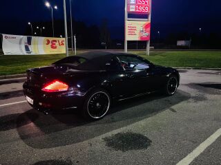 BMW 650 4.8 V8 270kW