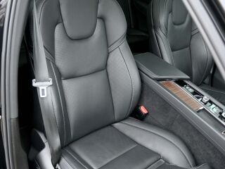 Volvo XC60 AWD T6 H&K LUXURY ULTIMATE DARK INTELLI SAFE  2.0 T6 Long Range 293кВ