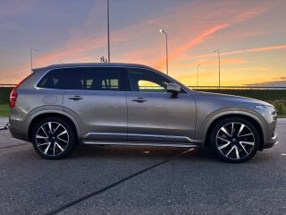 Volvo XC90 AWD T8 H&K INSCRIPTION 7 XENIUM PRO INT 2.0 223kW