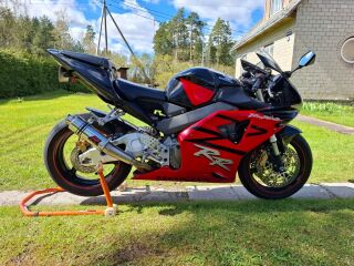 Honda CBR 900 Fireblade 954RR R4 111кВ