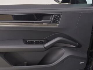 Porsche Cayenne E-Hybrid Coupe 3.0 346kW