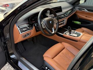 BMW 740 xDrive 3.0 250кВ