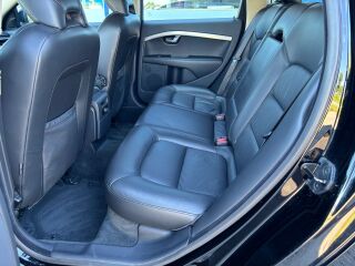Volvo V70 Momentum 2.0 100кВ