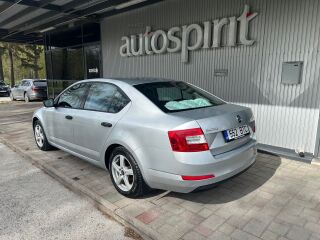 Skoda Octavia 1.2 63kW
