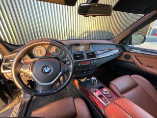 BMW X5 3.0 210кВ