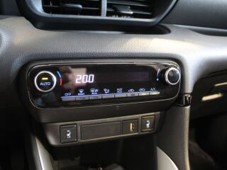 Toyota Yaris Active Plus 1.5 68kW