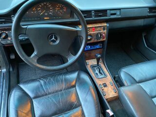 Mercedes-Benz CE 230 2.3 R4 97kW