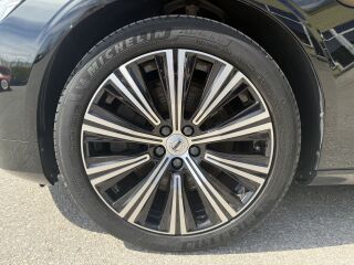 Volvo V90 INSCRIPTION AWD RECHARGE HARMAN/KARDO FACELIFT 2.0 R4 T6 Twin-Engine PLUG-IN-HYBRID 257 186кВ